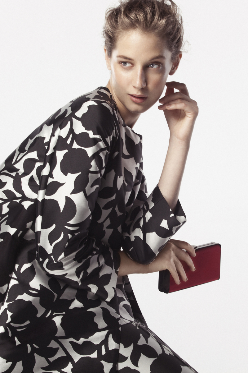 Carolina Herrera Spring 2016 - Black and white collection